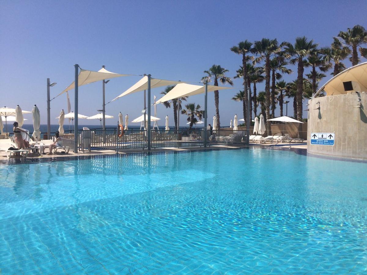 Beach Apartment- Breathtaking Views With Bomb Shelter Herzelia Exterior foto